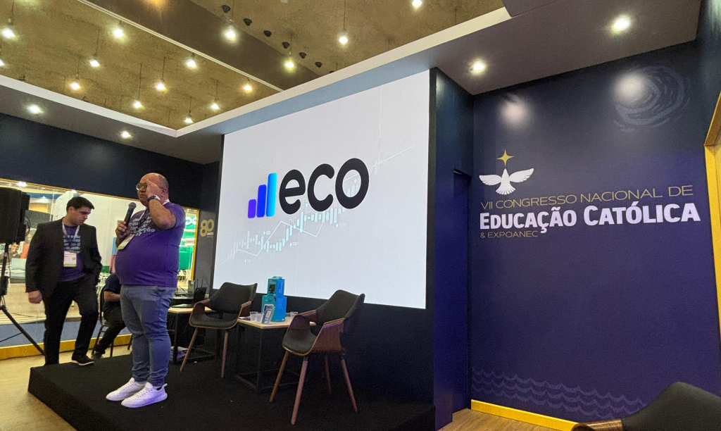 eco: plataforma de pontuação/avaliação de ambiente de ensino (feedbacks de escolas)